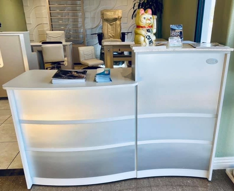Reception Desk C-S (Aluminum/White)